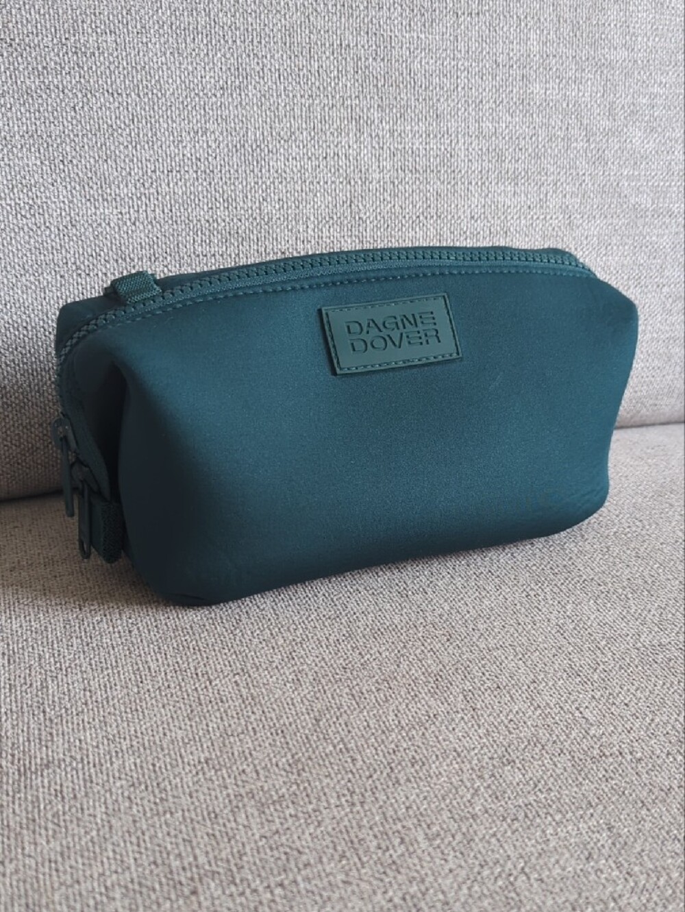 Dagne Dover Green Neoprene Makeup Pouch